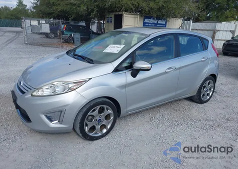 2012 Ford Fiesta Ses z USA, uszkodzony, nr VIN 3FADP4FJ3CM145254